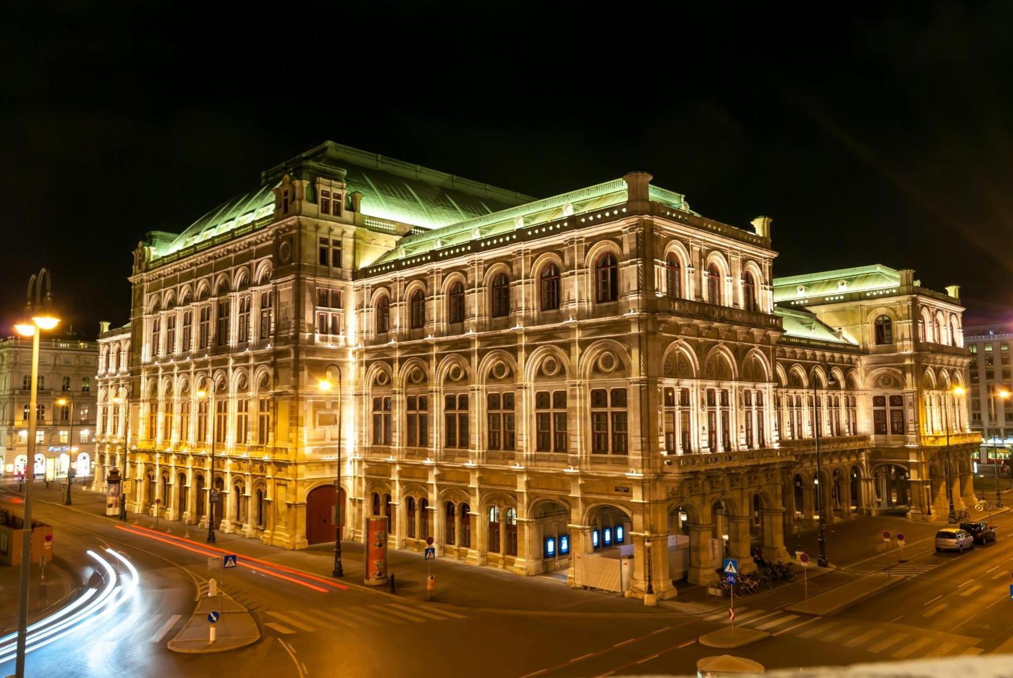 The Niu Franz Hotel 3*